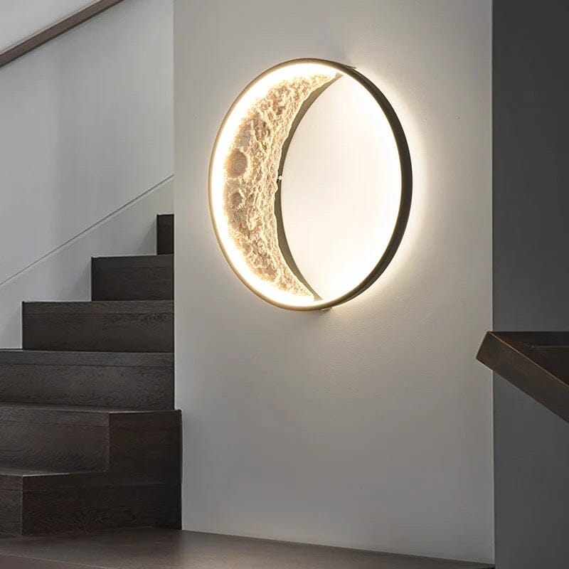 Contemporary Round Wall Light
