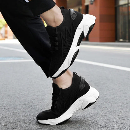 Athletic Style Running Shoes Men with Air Mesh