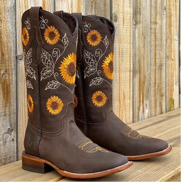 Fashionable Embroidered Low Heel Boots for Women