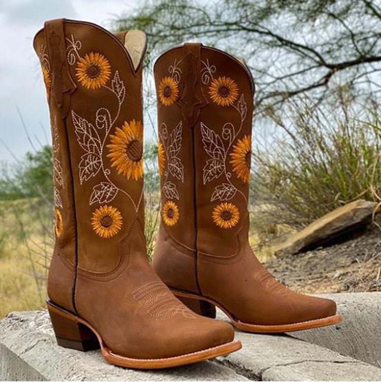Fashionable Embroidered Low Heel Boots for Women