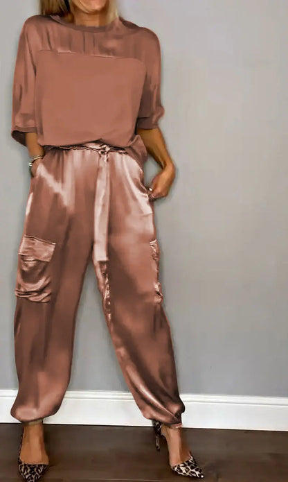 Women's 2-Piece Short Sleeve Pantsuit Set