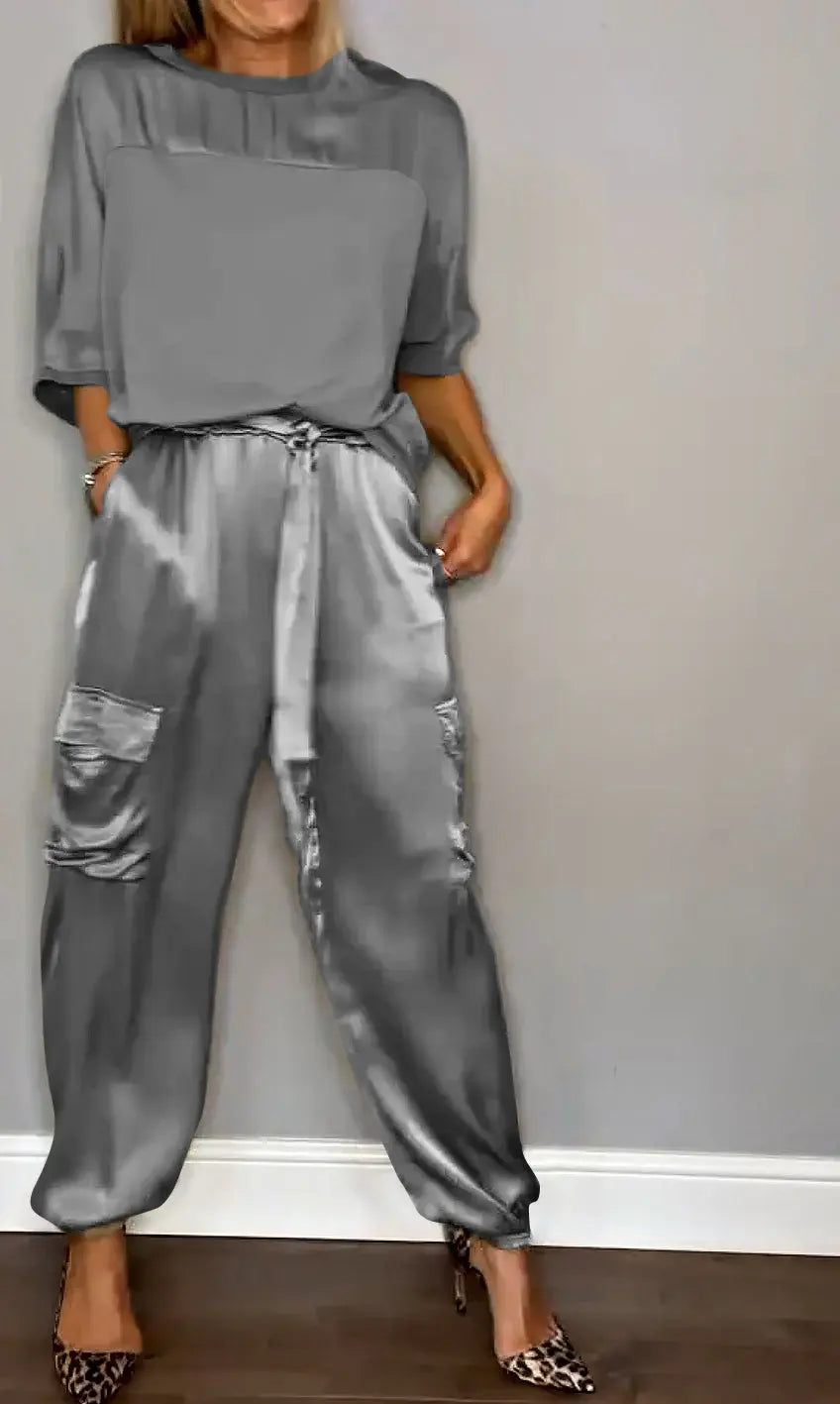 Women's 2-Piece Short Sleeve Pantsuit Set