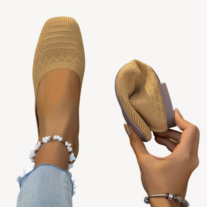 Comfortable Wide Toe Women's Flat Shoes