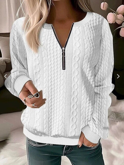 Soft Crew Neck Patterned Pullover Sweater