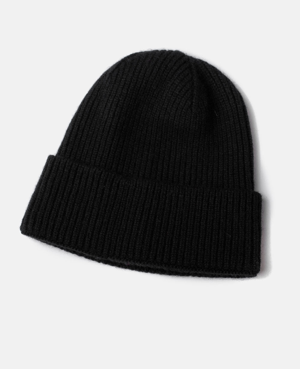 Soft Black Cashmere Winter Hat - OutfitLondon