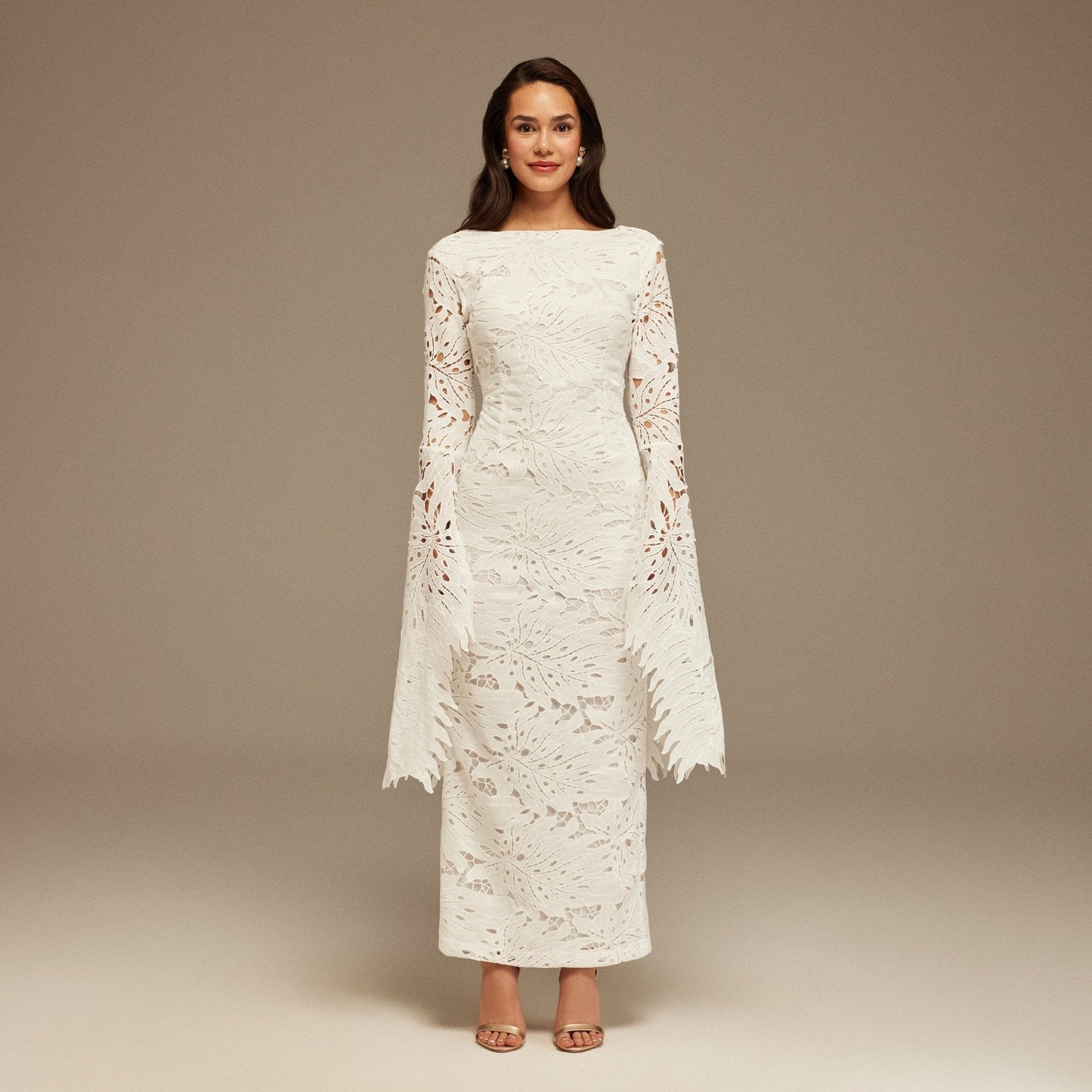Elegant Lace Floor Length Evening Dress - OutfitLondon