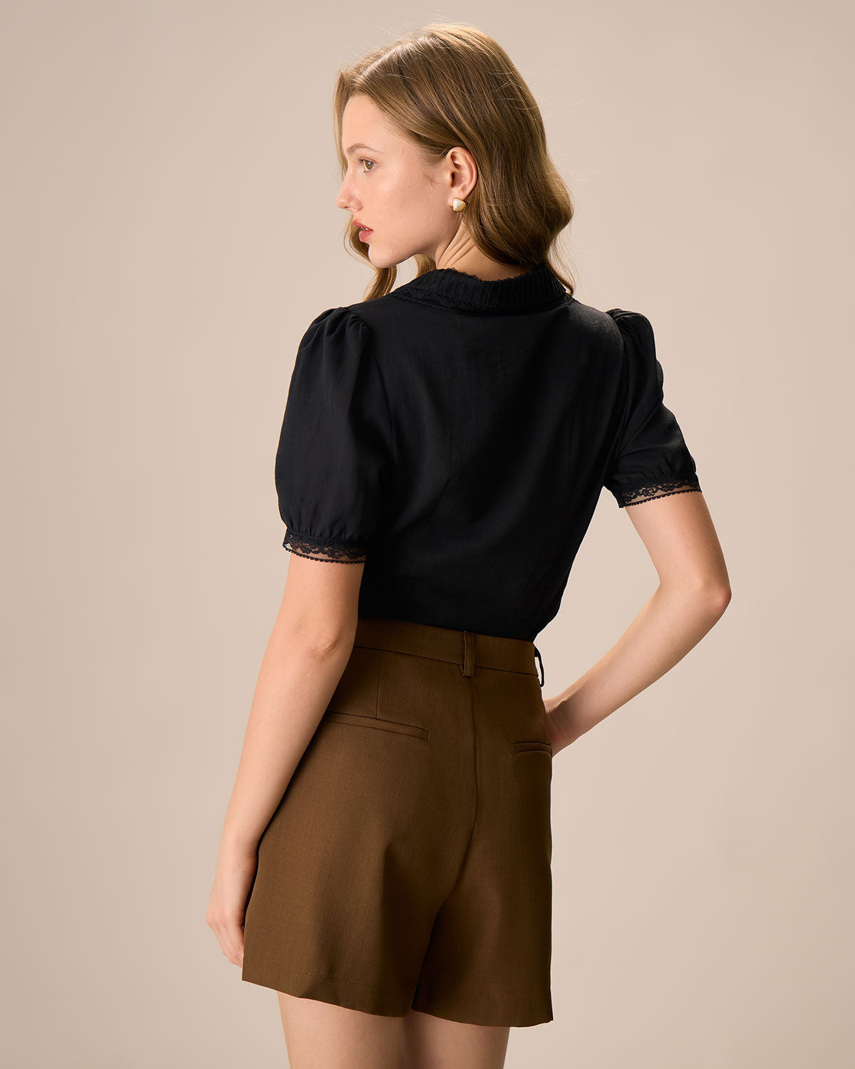 Lucy | Fitted Chelsea Collar Lace Trim Cotton Blouse Holiday Clothes