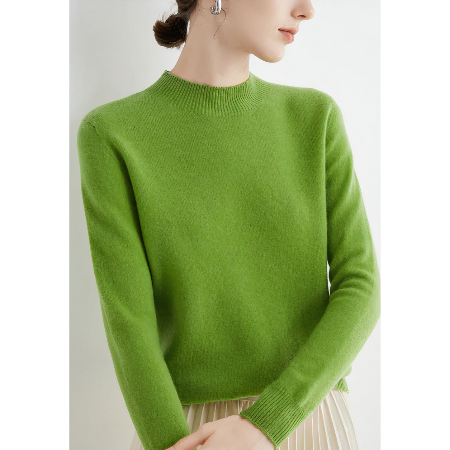 Soft Women's Cashmere Crew Neck Sweater Evelina