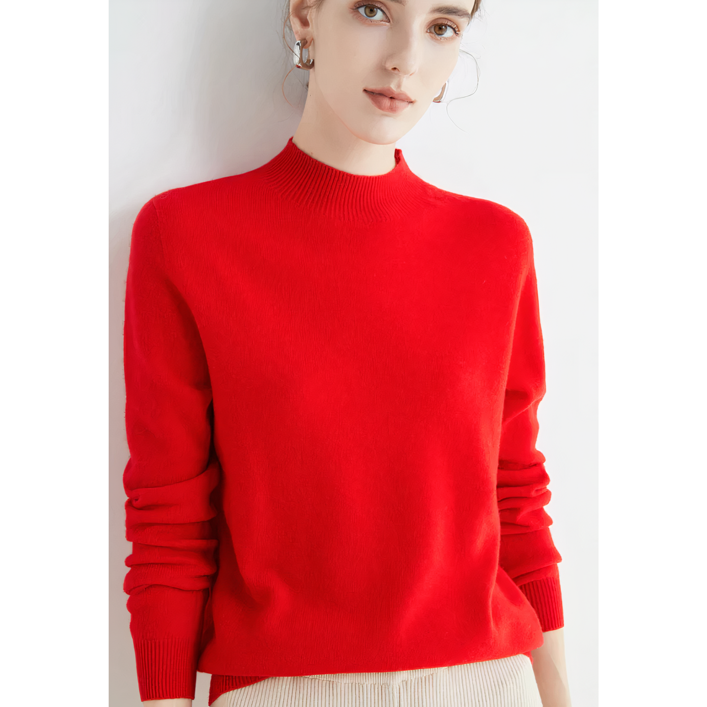 Soft Women's Cashmere Crew Neck Sweater Evelina