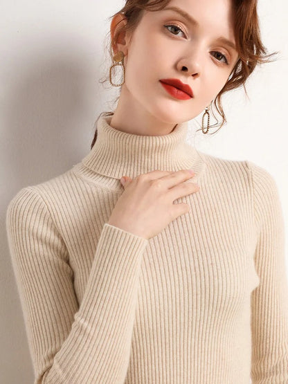 Soft Women's Turtleneck Cashmere Sweater