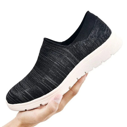 Comfortable Wide Fit Men's Walking Shoes