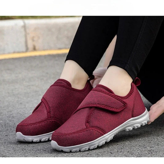 Comfortable Wide Fit Diabetes Walking Shoes - OutfitLondon