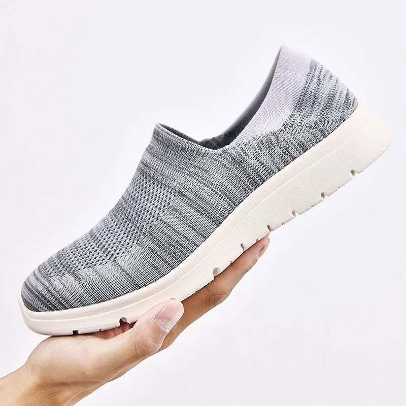 Comfortable Wide Fit Men's Walking Shoes