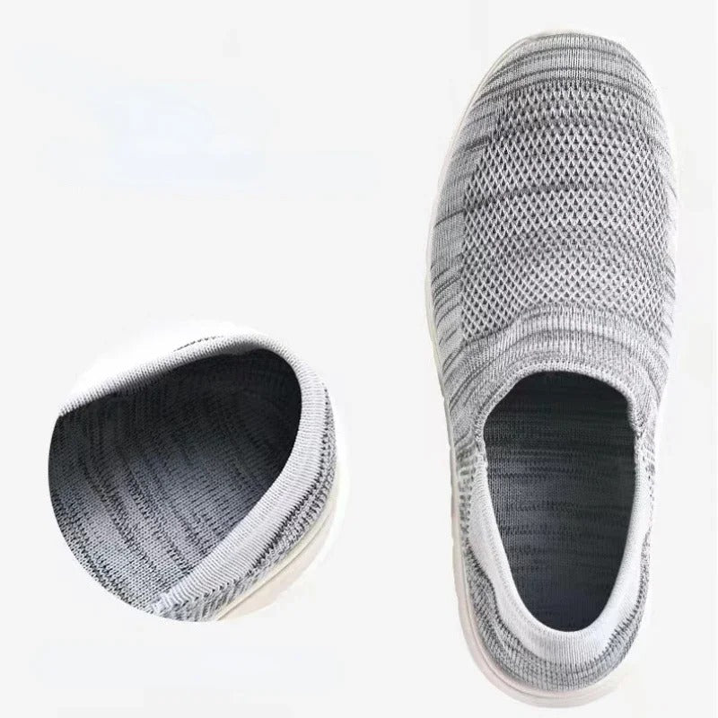 Comfortable Wide Fit Men's Walking Shoes