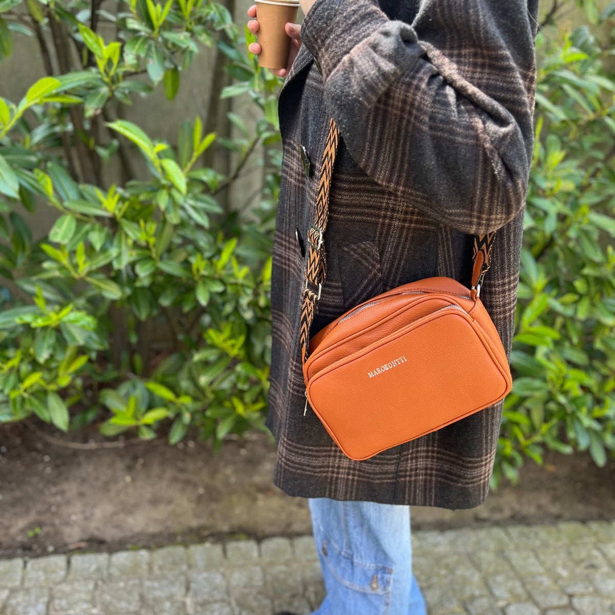 Versatile Tote Bag with Detachable Strap