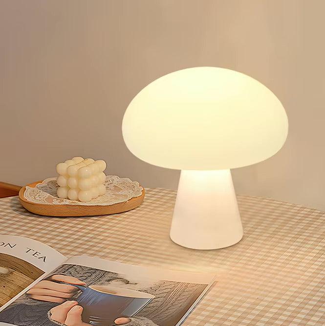 Traditional Brown Table Lamp - OutfitLondon