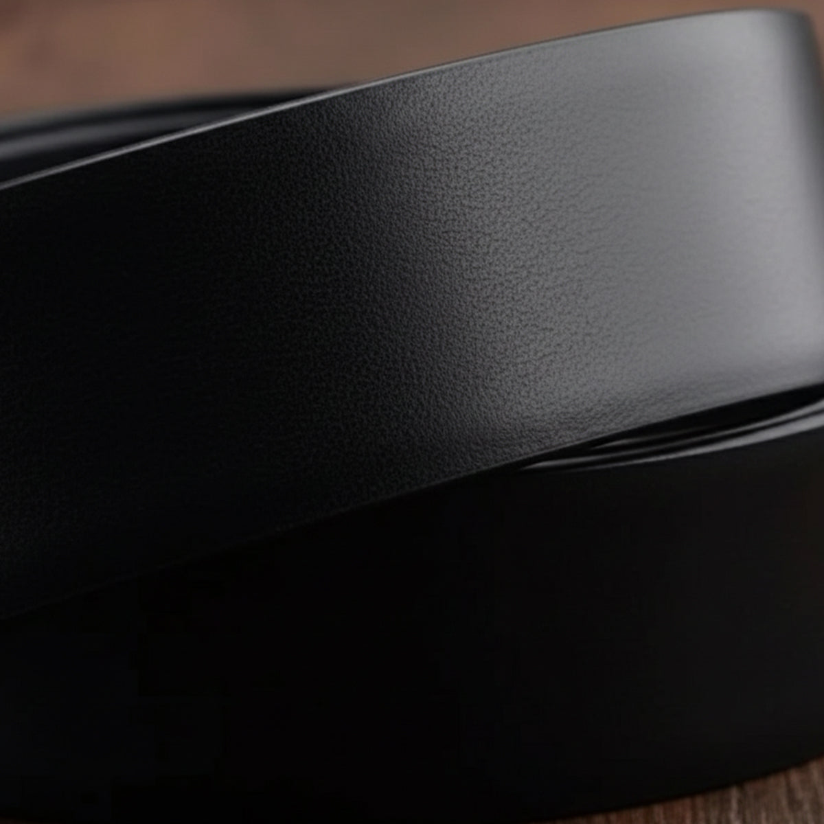 Genuine Leather Men's Traditional Metal Buckle Belt