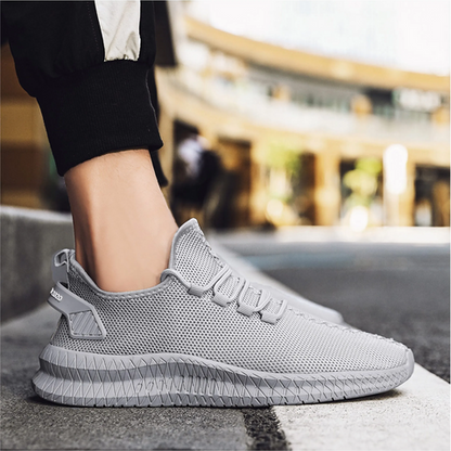 Comfortable mens athletic shoes with arch support