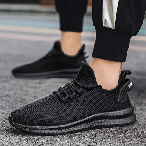 Comfortable mens athletic shoes with arch support