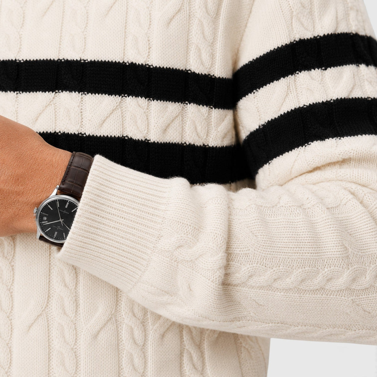 Men's Stylish Cable Knit Half-Zip Jumper with Striped Design