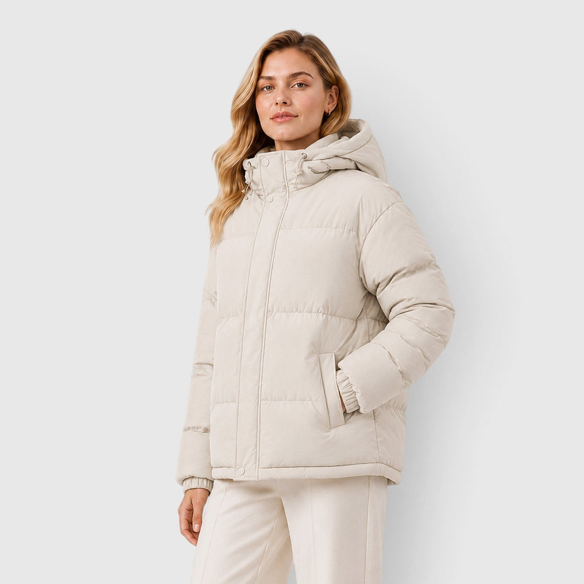 Women's Lightweight Hooded Puffer Jacket with Casual Fit