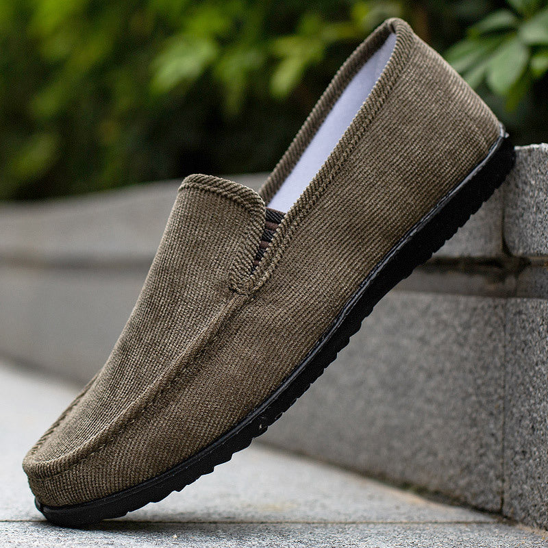 Easy Wear Mens Slip On Shoes