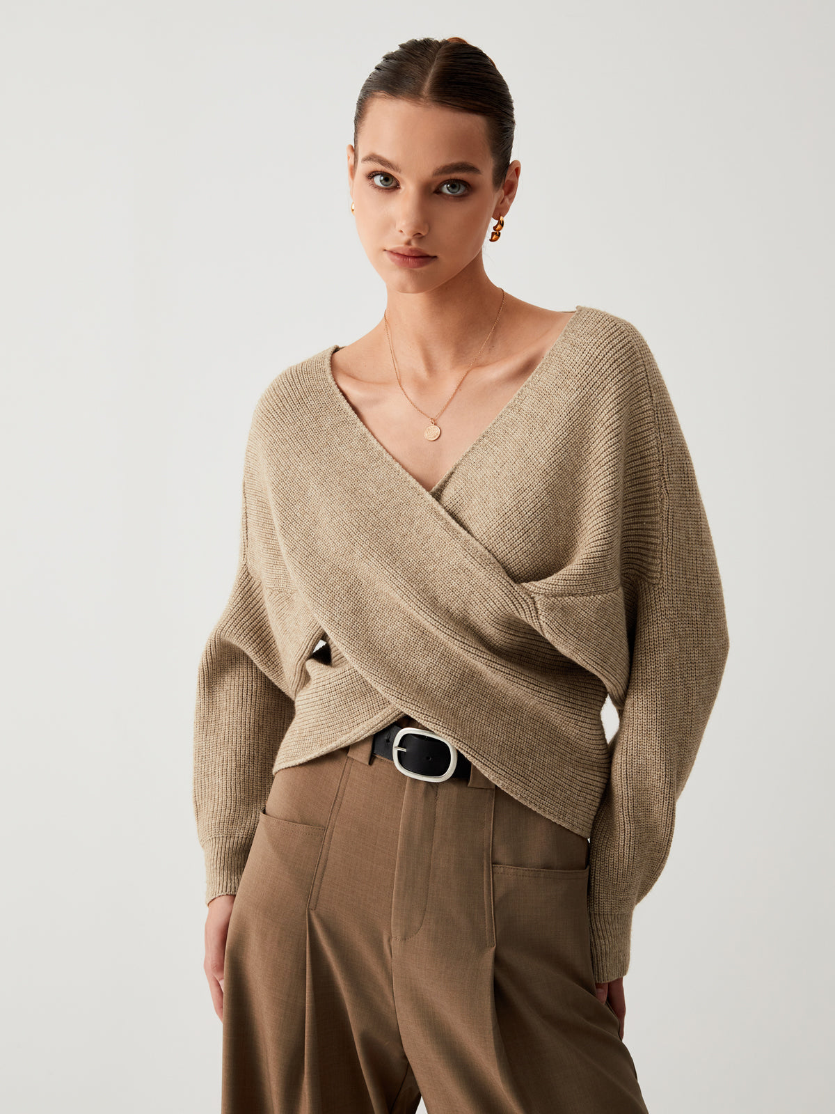 Large Cozy Women's Sweater Sienna - OutfitLondon