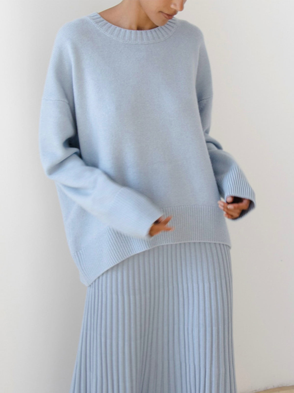 Cozy Women's Large Knit Crew Neck Sweater