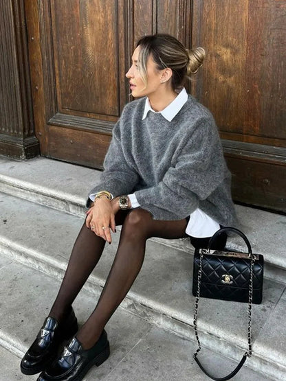 Cozy Women's Oversized Soft Knit Sweater - OutfitLondon
