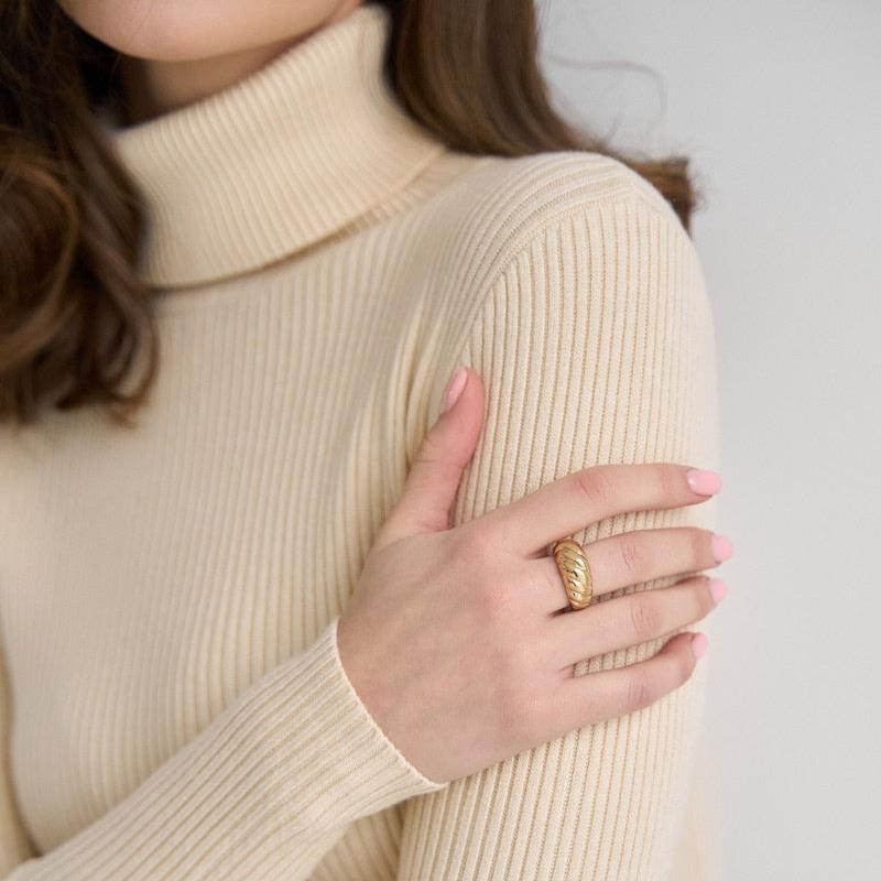 Classic Fit Textured Crew Neck Sweater