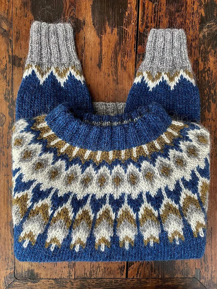 Classic Crew Neck Sweater for Women - OutfitLondon
