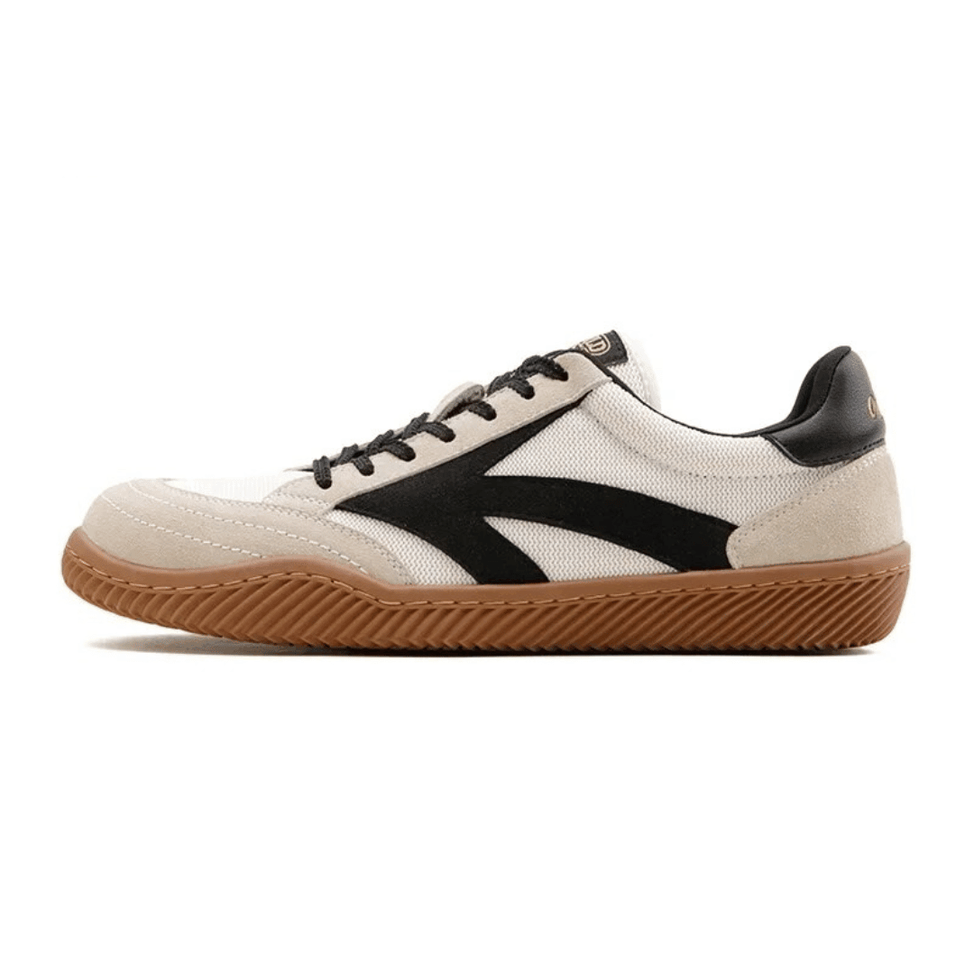 Classic Style Modern Sneakers - OutfitLondon