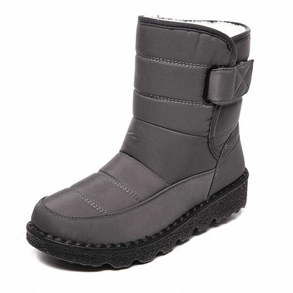 Insulated Women's Snow Boots for Cold Weather