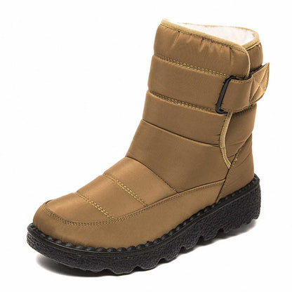 Insulated Women's Snow Boots for Cold Weather