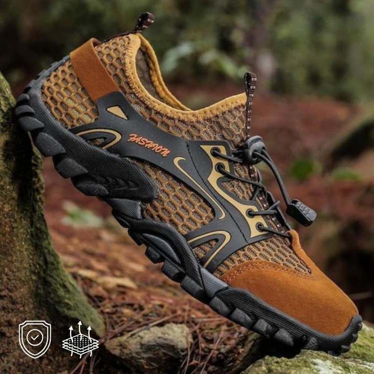 Grip Sole Comfortable Hiking Boots