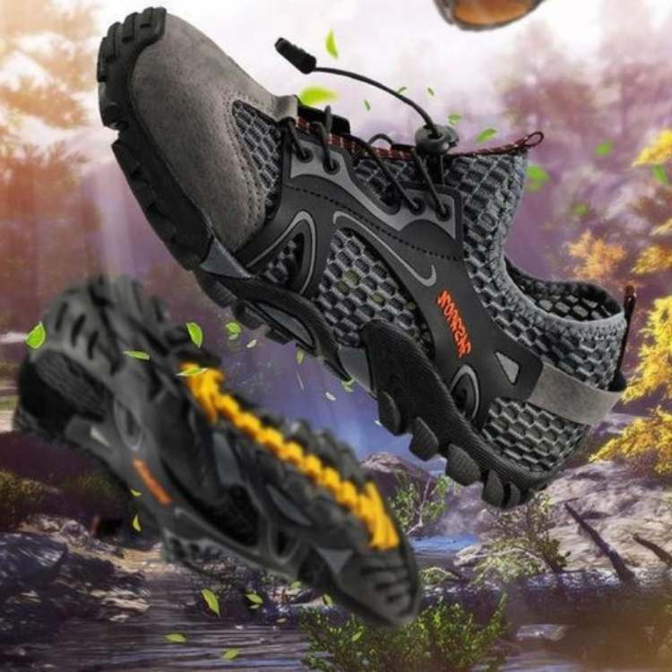 Grip Sole Comfortable Hiking Boots