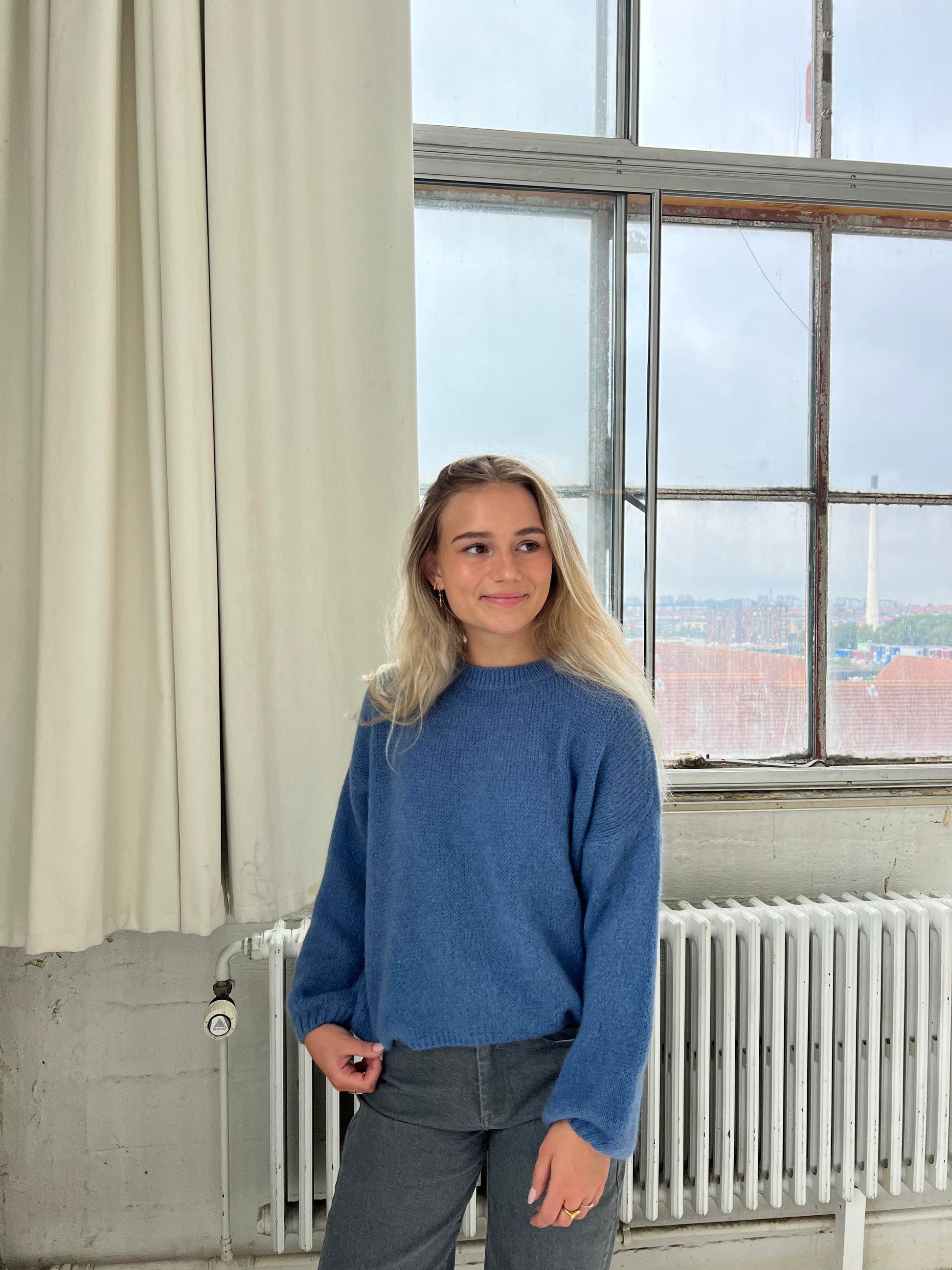 Comfy Ladies Relaxed Fit Sweater - OutfitLondon