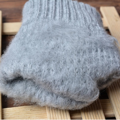 Warm and Cozy Knitted Gloves