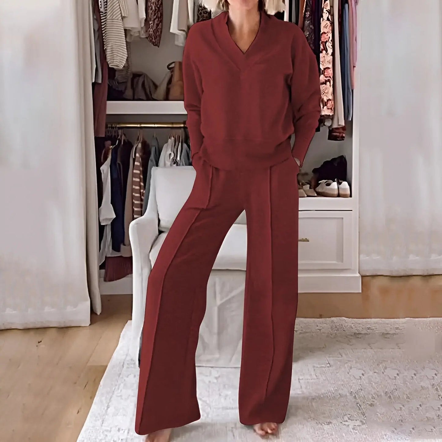 Women's 2-Piece Athletic Tracksuit Set