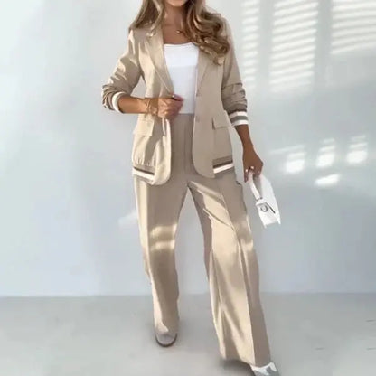 Elegant Cream Suit – Classic 2-Piece Woman's Outfit