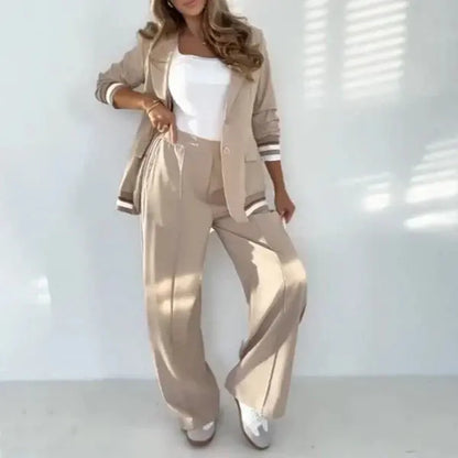 Elegant Cream Suit – Classic 2-Piece Woman's Outfit - OutfitLondon