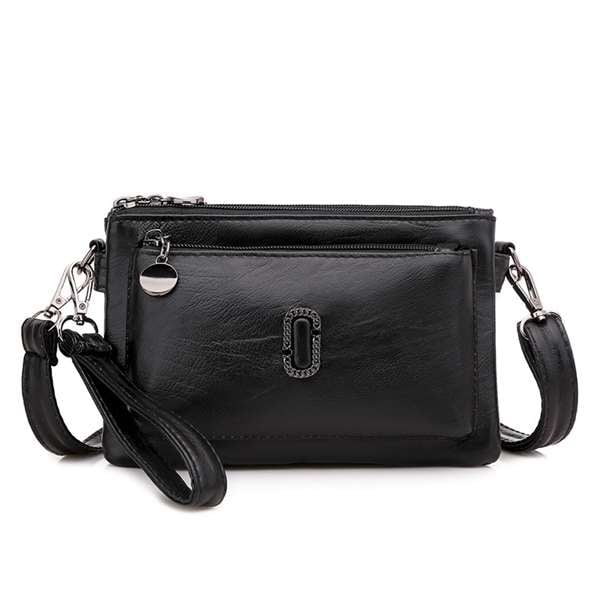 Chic Leather Shoulder Bag Sienna