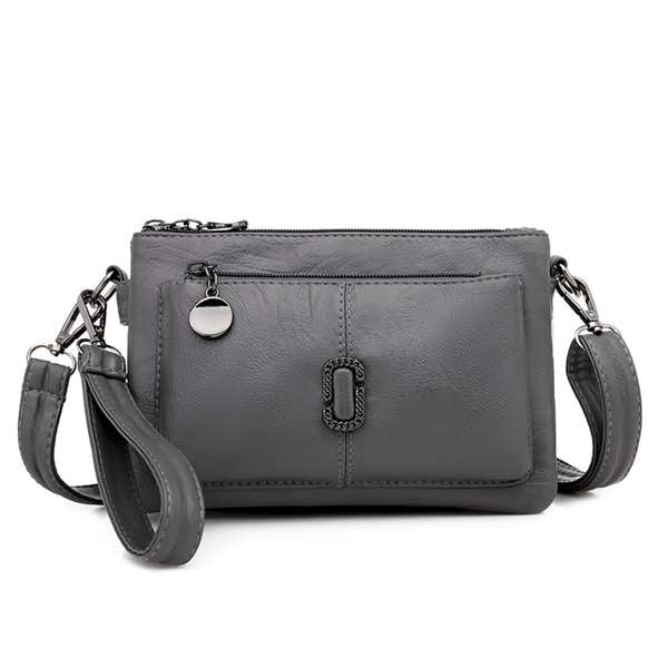 Chic Leather Shoulder Bag Sienna