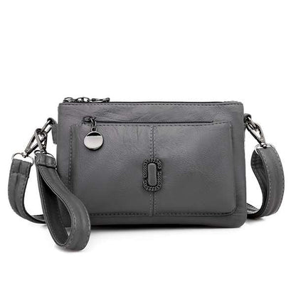 Chic Leather Shoulder Bag Sienna