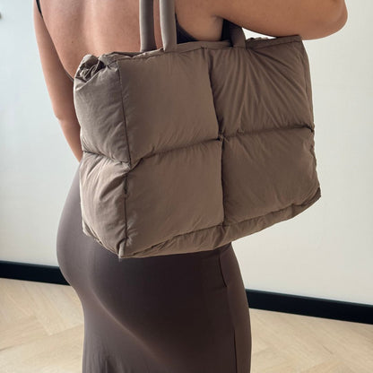 Fashionable Insulated Crossbody Bag