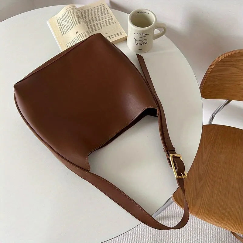 Classic Daily Shoulder Handbag