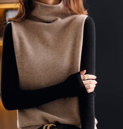 Classic Crew Neck Knit Sweater Sophia