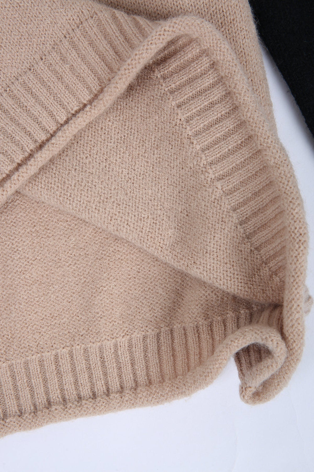 Classic Crew Neck Knit Sweater Sophia