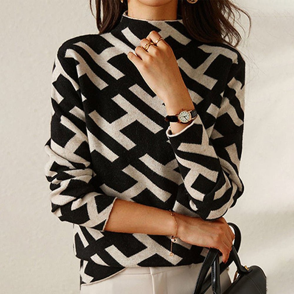 Fashionable Ladies Knitted Pullover