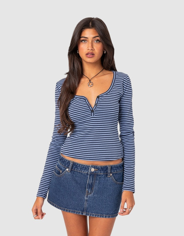 Soft Casual Striped Women's T-Shirt - OutfitLondon